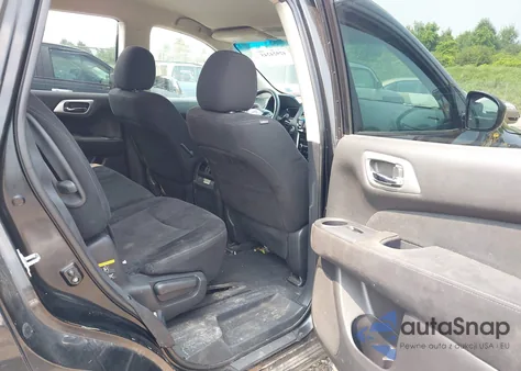 2015 Nissan Pathfinder S from USA, damaged, VIN 5N1AR2MM7FC643516